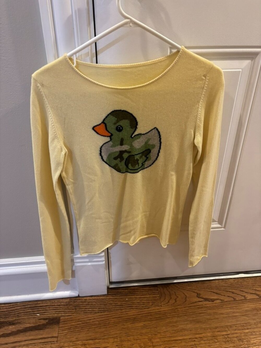 Cashmere duck sweater